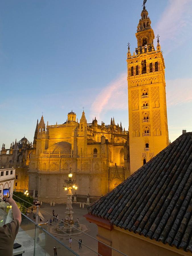 An Indian Bollywood Sevilla Experience - For Families, Couples & Business Trips מראה חיצוני תמונה