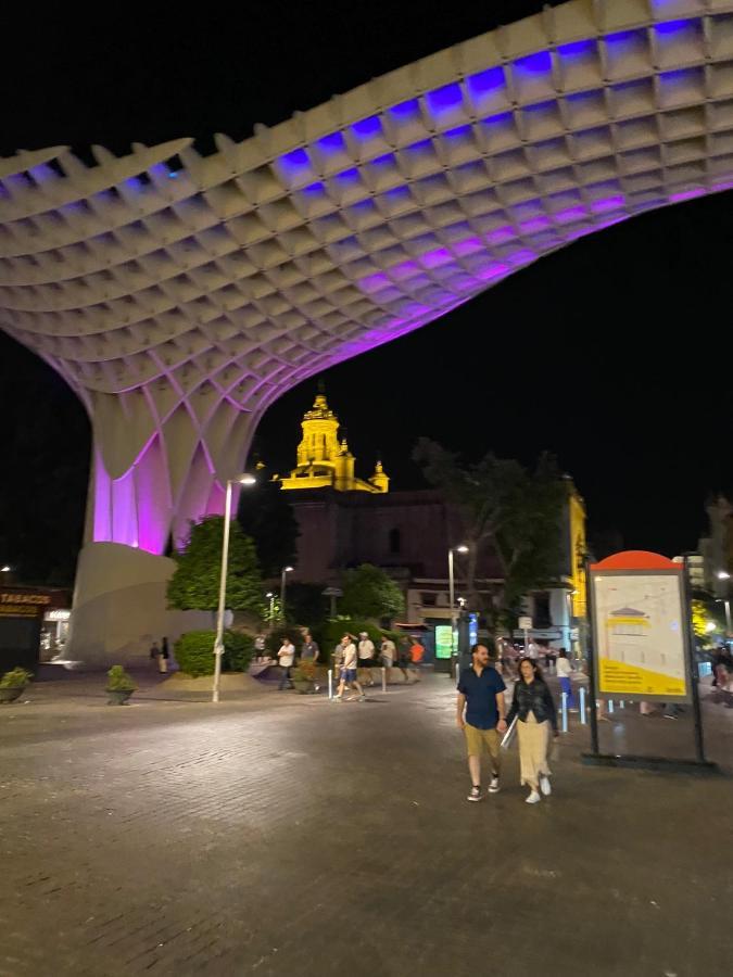 An Indian Bollywood Sevilla Experience - For Families, Couples & Business Trips מראה חיצוני תמונה